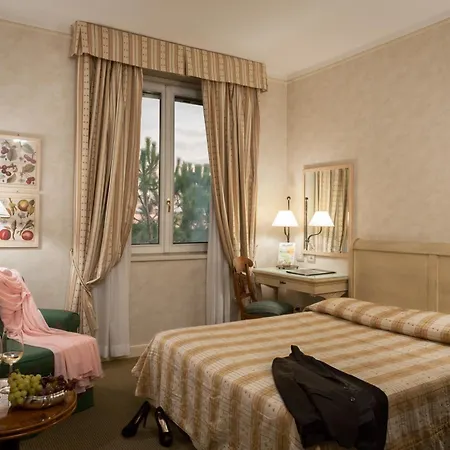Hotel Selva Candida 3* סלבה קנדידה