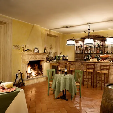 מלון Hotel Selva Candida סלבה קנדידה